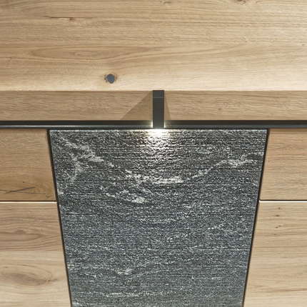 Voglauer 1 Frontspot Vrock mit Fernbedienung