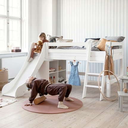 Hoppekids Halbhochbett ECO Luxury & Rutsche, Leiter schräg